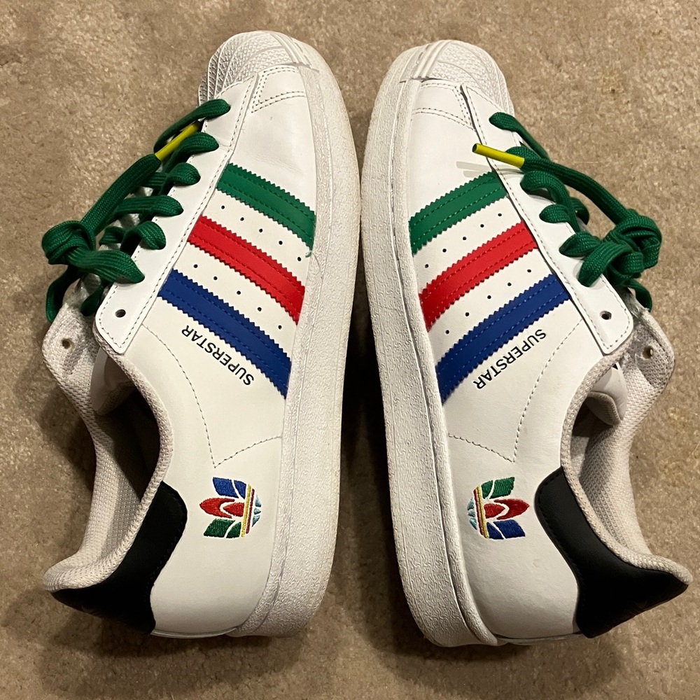 Adidas Superstar La Marque aux 3 Bandes White multicolored Sneakers w/Green Lace